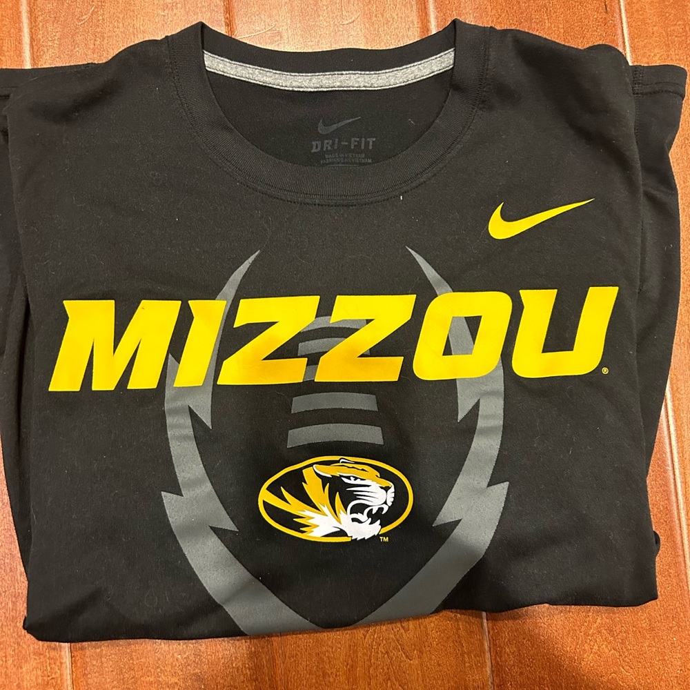Nike Mizzou football shirt